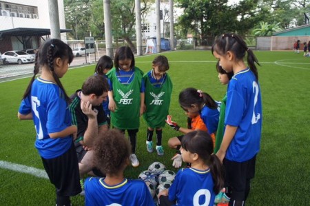 TISAC Foottball U9 Girls Image 10